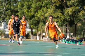 乐鱼娱乐-JackeyLove重返赛场，夺冠首场状态出色，G2观众沸腾！