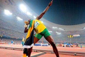 乐鱼体育登陆入口-姆巴佩与90激战RNG分钟，持续失利胜负难料！Karsa焦点对战气势如虹延续